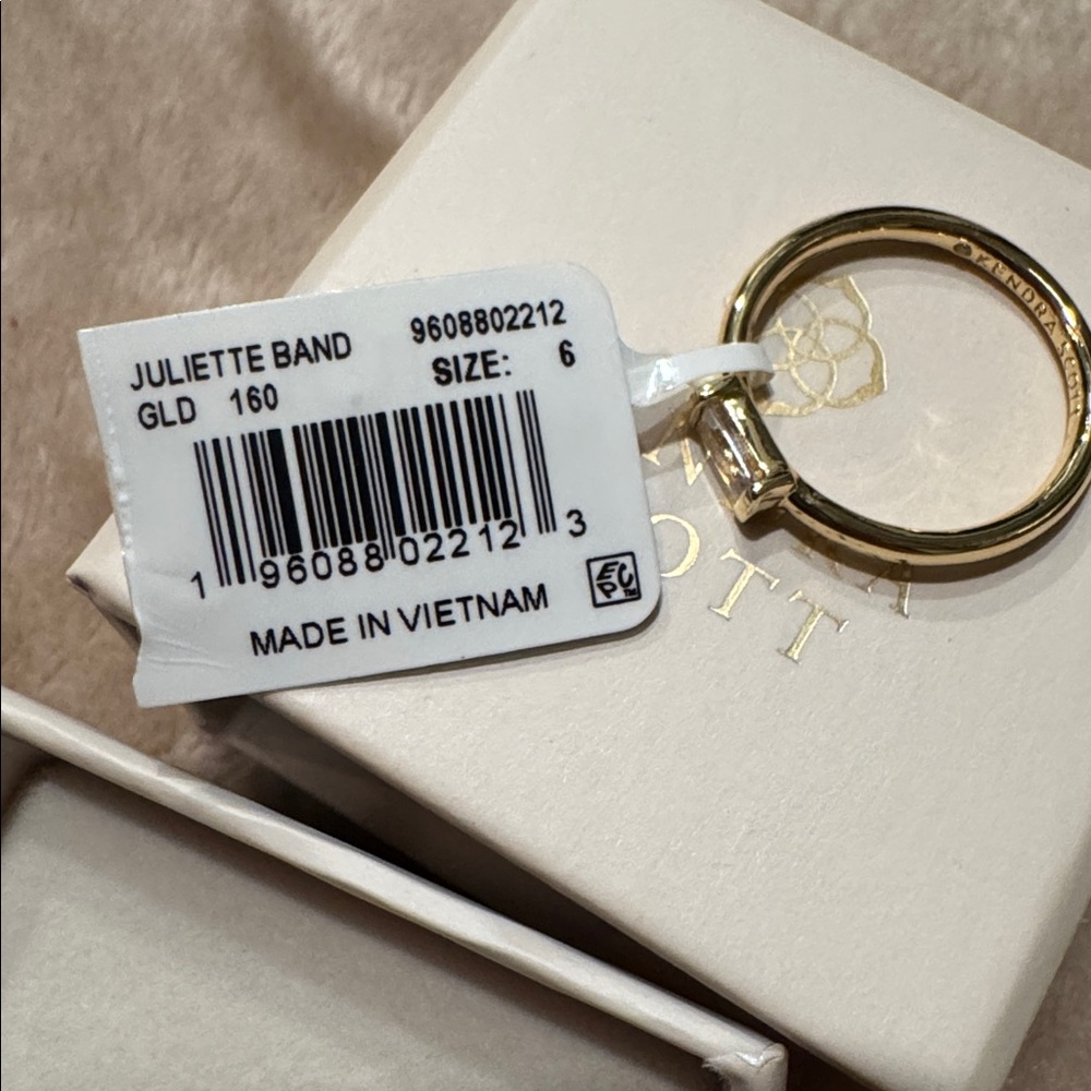 Kendra Scott Juliette Gold Band Ring in White CZ Size 6 - Picture 4 of 5